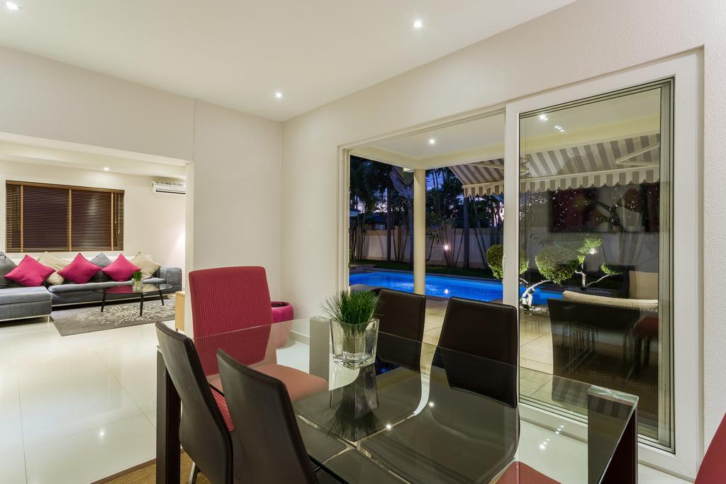 Luxury Pool Villa 3Br 6-8 Persons (Adults Only) Pattaya Luaran gambar