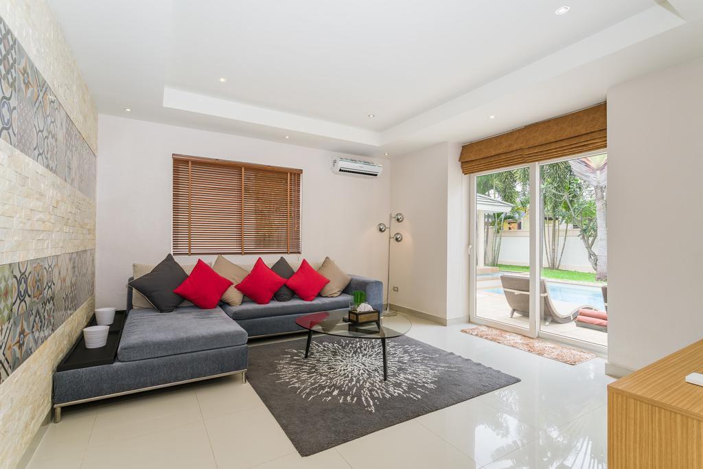 Luxury Pool Villa 3Br 6-8 Persons (Adults Only) Pattaya Luaran gambar