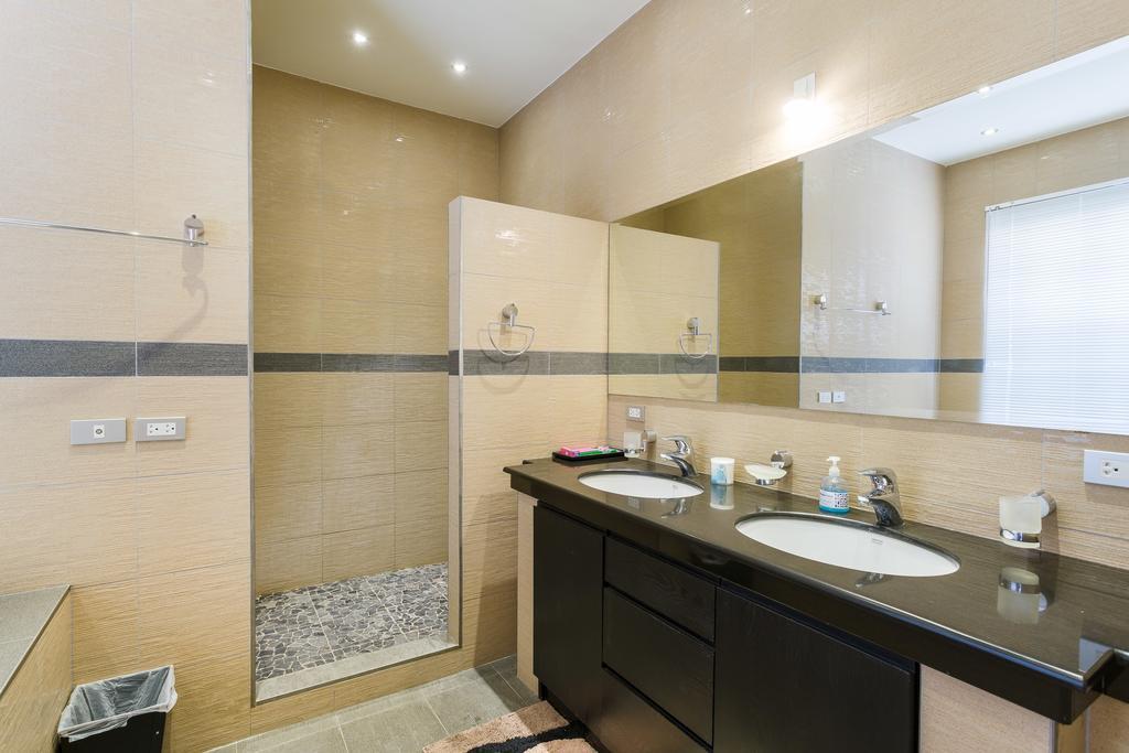 Luxury Pool Villa 3Br 6-8 Persons (Adults Only) Pattaya Luaran gambar