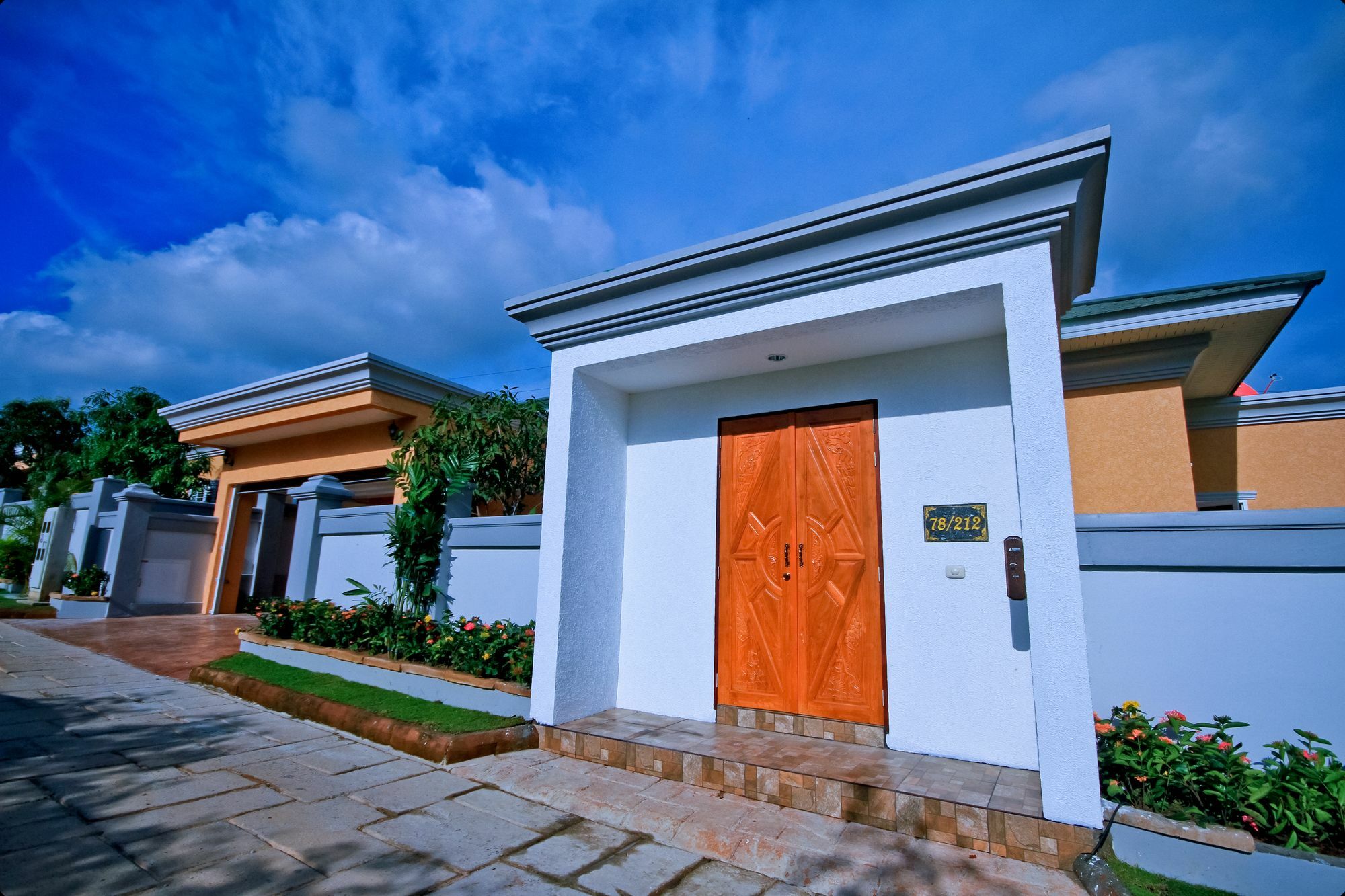 Luxury Pool Villa 3Br 6-8 Persons (Adults Only) Pattaya Luaran gambar